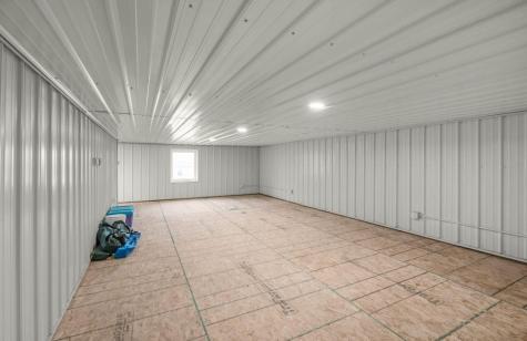 90917 240th Street Austin MN 55912