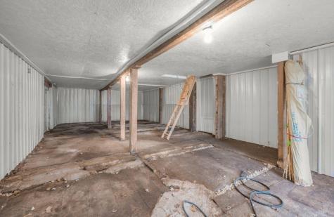 90917 240th Street Austin MN 55912