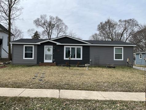 516 S Miller Avenue Litchfield MN 55355