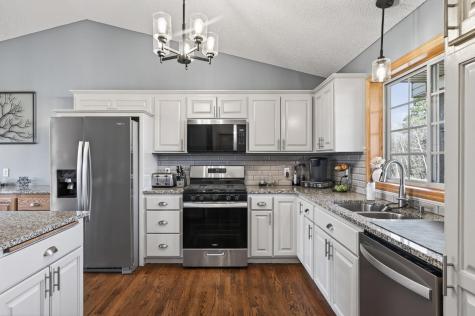 4330 203rd Lane NW Anoka MN 55303