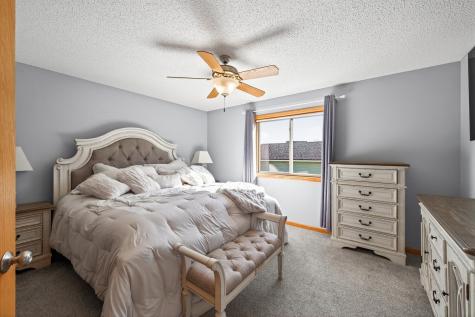 4330 203rd Lane NW Anoka MN 55303