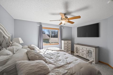 4330 203rd Lane NW Anoka MN 55303