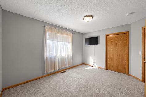 4330 203rd Lane NW Anoka MN 55303
