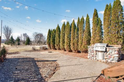 4330 203rd Lane NW Anoka MN 55303