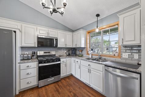 4330 203rd Lane NW Anoka MN 55303