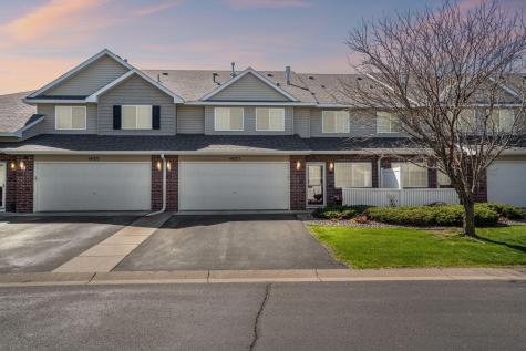 16373 Elm Creek Lane Lakeville MN 55044