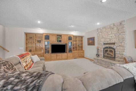15886 64th Street SE Becker MN 55308