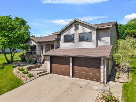 712 Juniper Street La Crescent MN 55947