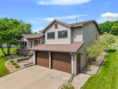712 Juniper Street La Crescent MN 55947