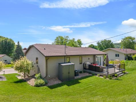 712 Juniper Street La Crescent MN 55947