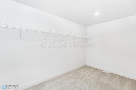 5764 31st Street S Fargo ND 58104