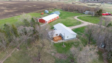 5564 County Road 63 Lamoure ND 58458