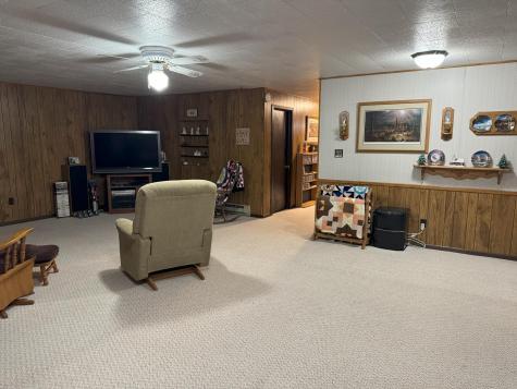 5564 County Road 63 Lamoure ND 58458