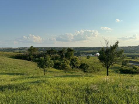 5564 County Road 63 Lamoure ND 58458