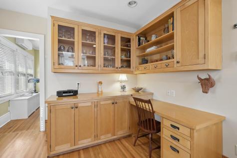 1676 Berkeley Avenue Saint Paul MN 55105