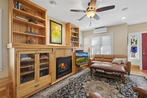 1676 Berkeley Avenue Saint Paul MN 55105