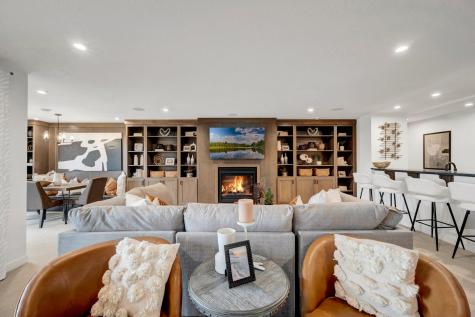 6796 Bellflower Drive Minnetrista MN 55331