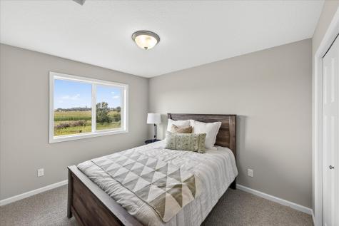 1404 Woods Road NE Isanti MN 55040