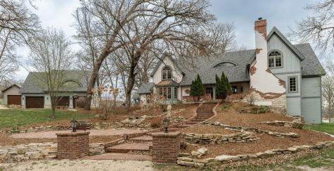 13345 25th Avenue NW Oronoco MN 55960