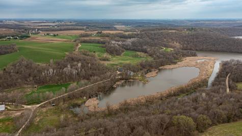 13345 25th Avenue NW Oronoco MN 55960