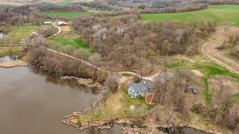 13345 25th Avenue NW Oronoco MN 55960