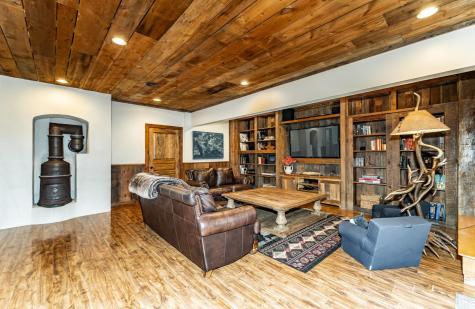 13345 25th Avenue NW Oronoco MN 55960