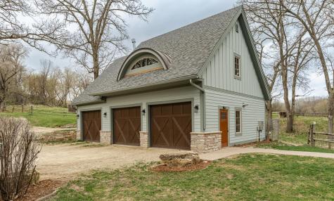 13345 25th Avenue NW Oronoco MN 55960