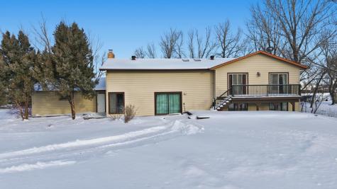 3512 40th Avenue S Prairie Rose ND 58104