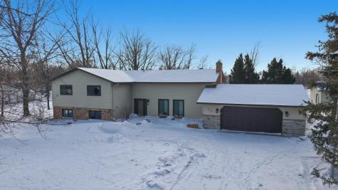 3512 40th Avenue S Prairie Rose ND 58104