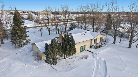 3512 40th Avenue S Prairie Rose ND 58104