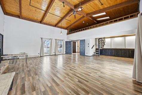 3512 40th Avenue S Prairie Rose ND 58104