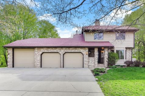 2133 Trumble Court Chaska MN 55318