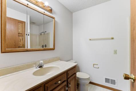 2133 Trumble Court Chaska MN 55318