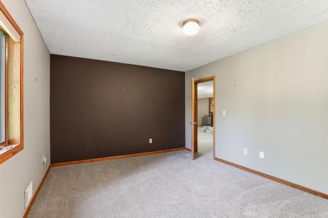 2133 Trumble Court Chaska MN 55318