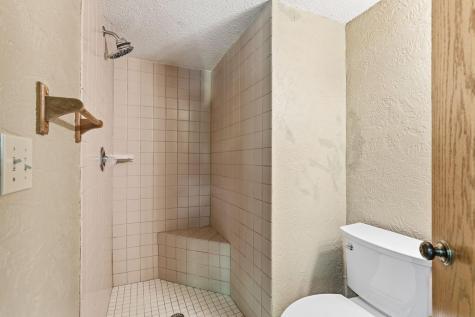 2133 Trumble Court Chaska MN 55318