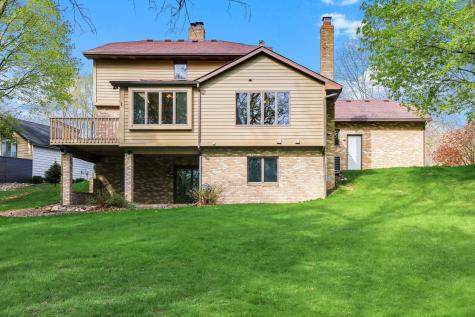 2133 Trumble Court Chaska MN 55318