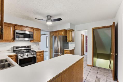 2133 Trumble Court Chaska MN 55318