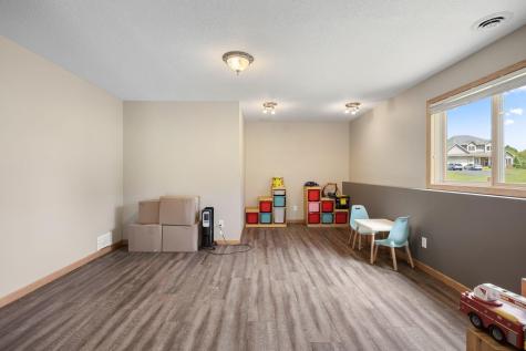 14961 Madison Street NE Andover MN 55304