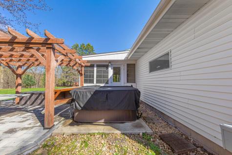 450 Country View Lane Le Sueur MN 56058