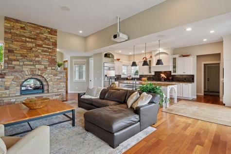 9685 County Road 13 SE Delano MN 55328