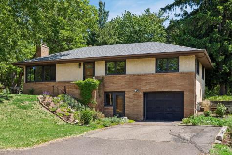 2356 Tophill Circle Roseville MN 55113