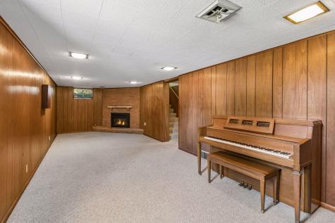 2356 Tophill Circle Roseville MN 55113