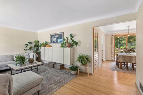 2356 Tophill Circle Roseville MN 55113
