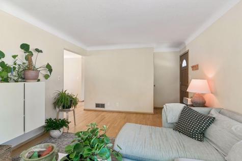 2356 Tophill Circle Roseville MN 55113