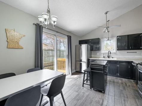 3107 Alexander Lane Mound MN 55364