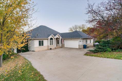 726 N 4th Street La Crescent MN 55947