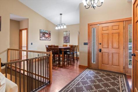 726 N 4th Street La Crescent MN 55947