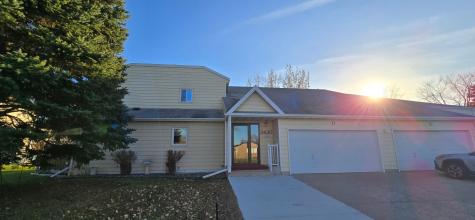 3420 17th Avenue S Fargo ND 58103