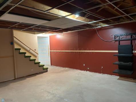 802 11th Avenue N Moorhead MN 56560