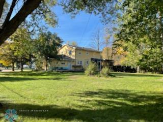 802 11th Avenue N Moorhead MN 56560